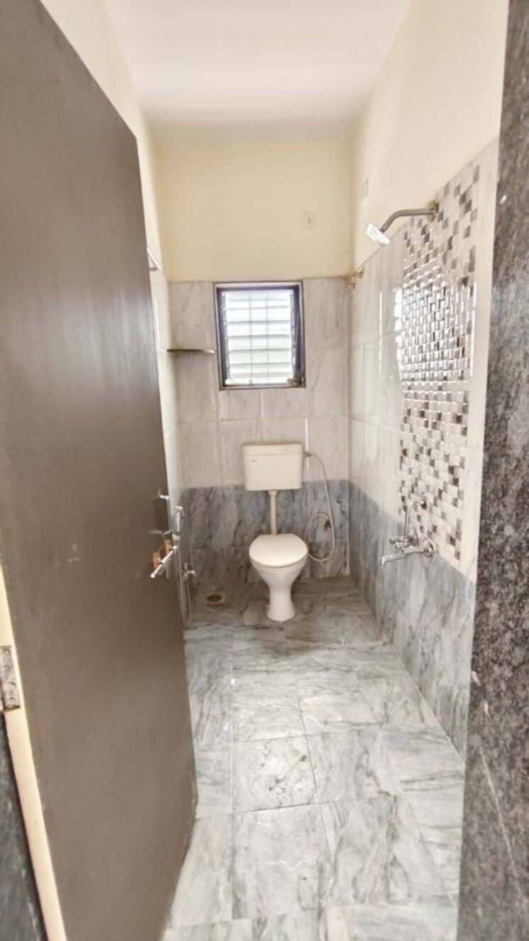 Bathroom, raghuveer nagar 1 RK 290 Sq.Ft. Independent House In Raghuveer Nagar Pune 9833130