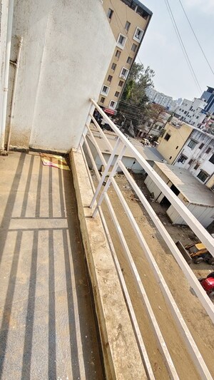 Balcony in 1 RK Independent House at Raghuveer Nagar – for Rent