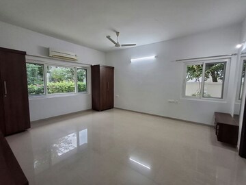 Room in 4 BHK Villa at Rajapushpa Open Skies, Kokapet – for Rent