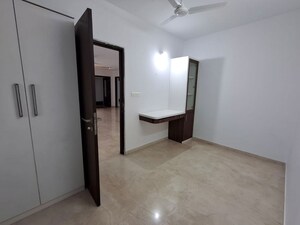 Room in 4 BHK Villa at Rajapushpa Open Skies, Kokapet – for Rent
