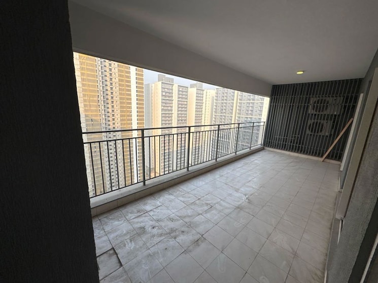 Room, godrej-woods-evergreen 4 Bedroom 1249 Sq.Ft. Apartment In Sector 43 Noida 9833108