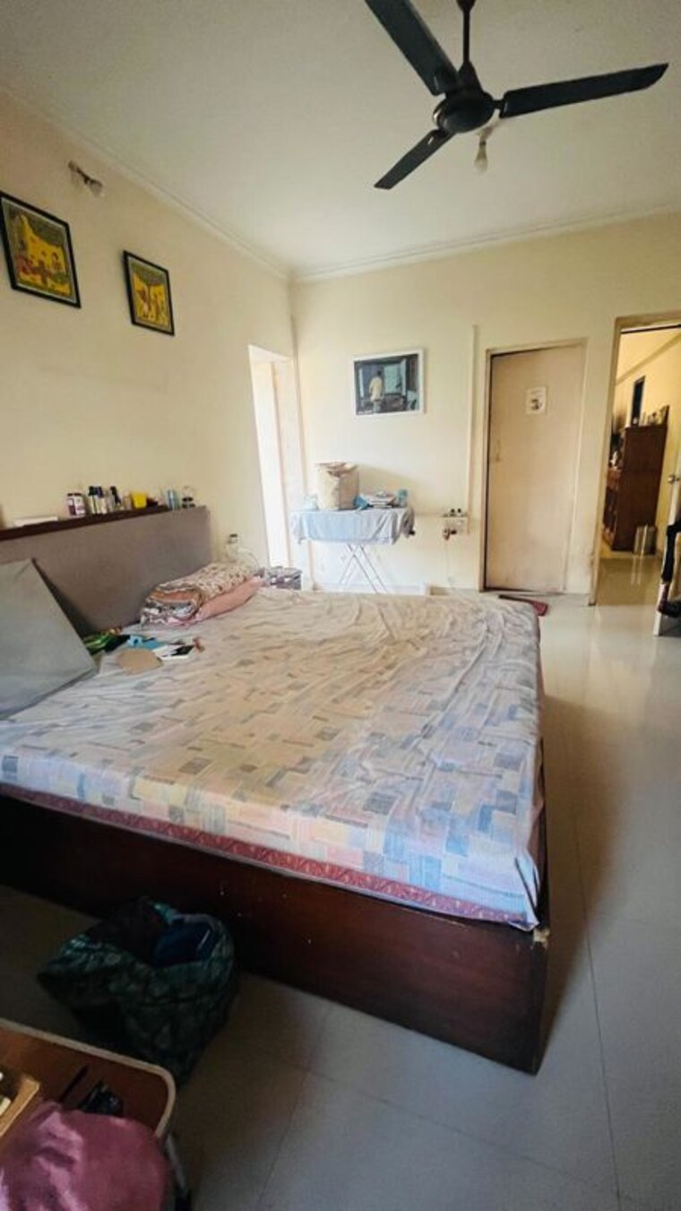 Bedroom, reminess-apartment 3 Bedroom 1220 Sq.Ft. Apartment In Bandra West Mumbai 9833135