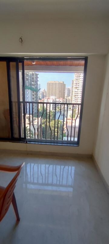 2 BHK Apartment For Rent in Shree Prafull CHSL, Kandivali West