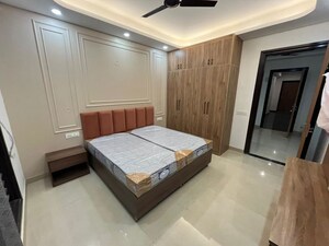 Bedroom in 1 BHK Builder Floor at Sector 42 – for Rent