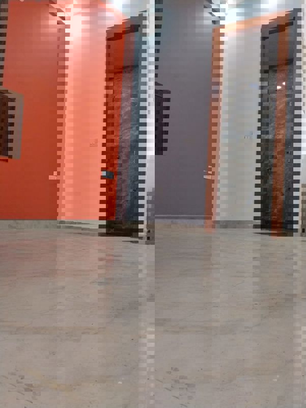 2 BHK 950 Sq.Ft. Builder Floor in Radhey Radhey Apartment