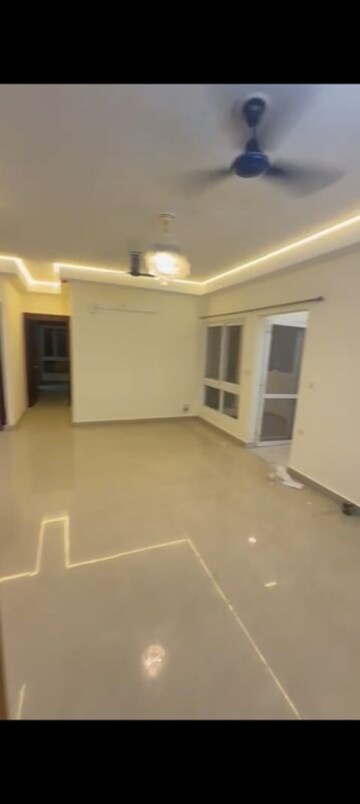 2.5 BHK Apartment For Rent in UPAVP Ganga Yamuna And Hindon Enclave, Pratap Vihar