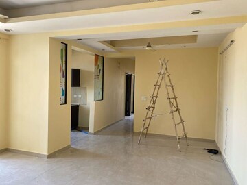 Room in 3 BHK Apartment at Prateek Wisteria, Sector 77 – for Rent