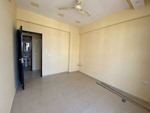 Room in 3 BHK Apartment at Prateek Wisteria, Sector 77 – for Rent