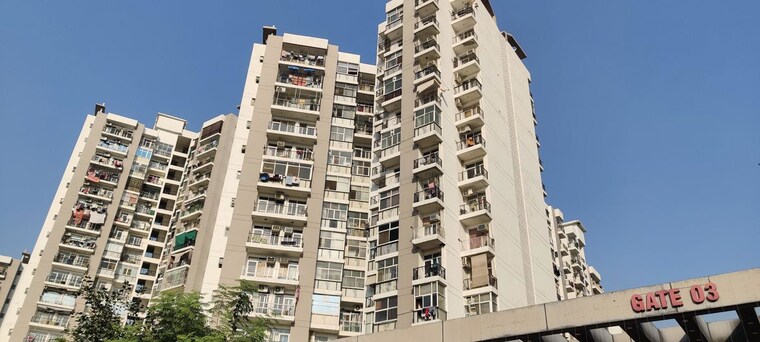 Exterior View, prateek-wisteria 3 Bedroom 1560 Sq.Ft. Apartment In Sector 77 Noida 9833189