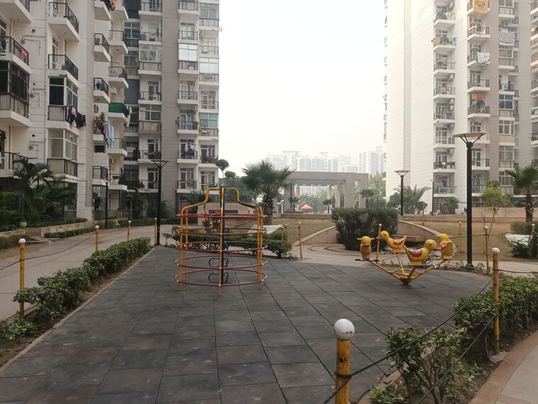 Exterior View, prateek-wisteria 3 Bedroom 1560 Sq.Ft. Apartment In Sector 77 Noida 9833189