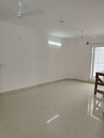 3.5 BHK Apartment For Rent in Omaxe Waterscapes, Gomti Nagar