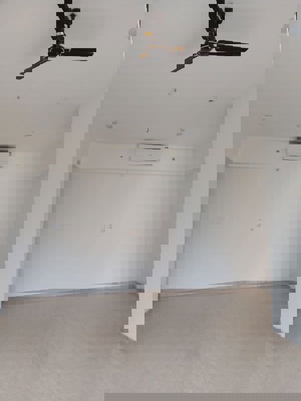 2 BHK 800 Sq.Ft. Apartment in Godrej Greens