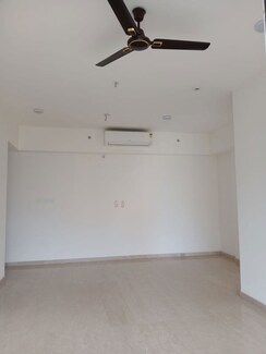 2 BHK Apartment For Sale in Godrej Greens