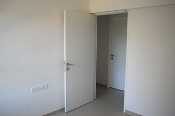 Room in 3 BHK Apartment at Godrej Greens, Undri – for Sale