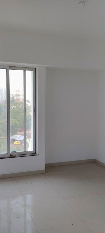 Room in 2 BHK Apartment at Goel Ganga Glitz, Undri – for Sale