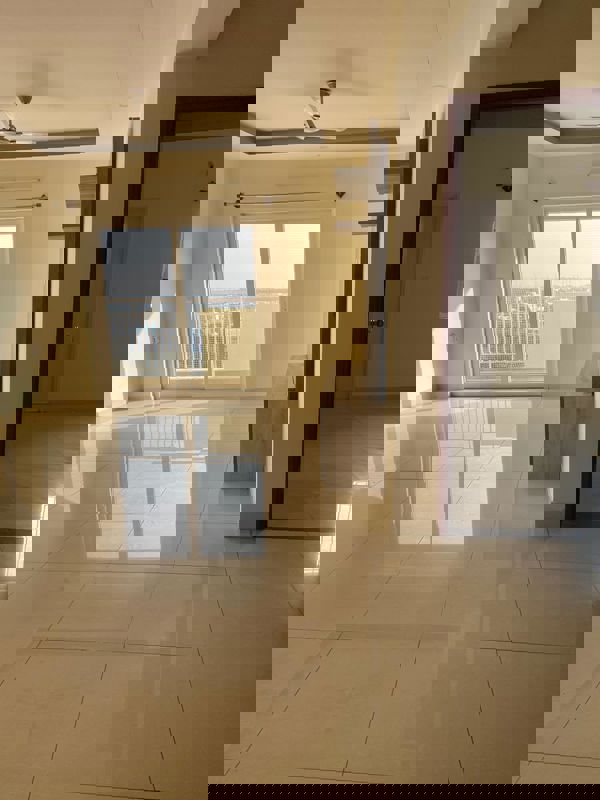 Room in 3 BHK Apartment at Vyalikaval – for Rent