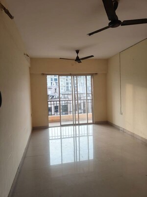 Bedroom in 2 BHK Apartment at Ravi Estate, Pokhran Road No One – for Rent