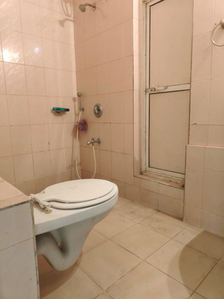 Bathroom, ravi-estate 2 Bedroom 700 Sq.Ft. Apartment In Pokhran Road No One Thane 9833225