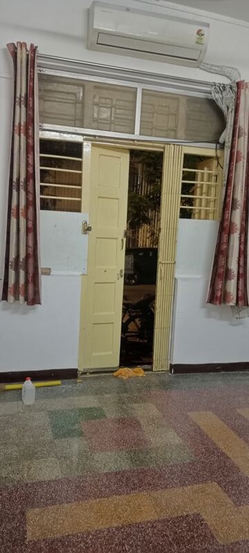 1 BHK Apartment For Rent in Hind Mansion Apartments, Mahim West