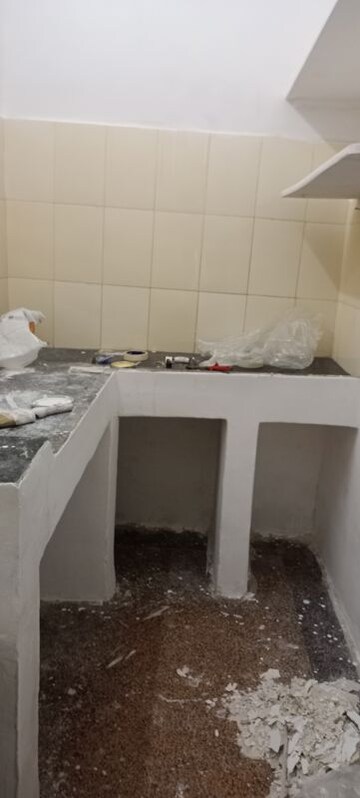 Team Area in 1 BHK Apartment at Hind Mansion Apartments, Mahim West – for Rent