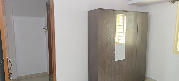 Room, hsr layout 2 Bedroom 1500 Sq.Ft. Builder Floor In Hsr Layout Bangalore 9833223