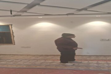 Parking in 2 BHK Builder Floor at Chander Nagar – for Sale