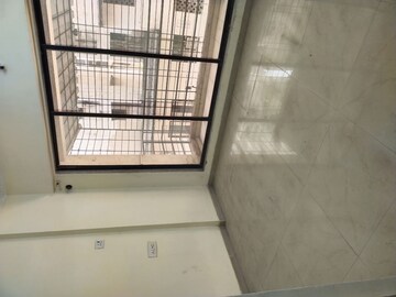 Room in 2 BHK Apartment at Sector 25 Kamothe – for Sale