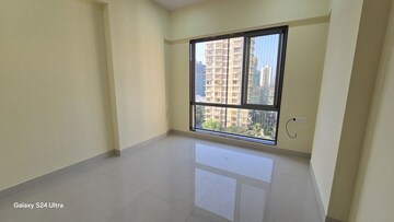 Bedroom in 2 BHK Apartment at Ashirwad Apartment Malad West, Malad West – for Rent