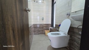 Bathroom in 2 BHK Apartment at Ashirwad Apartment Malad West, Malad West – for Rent