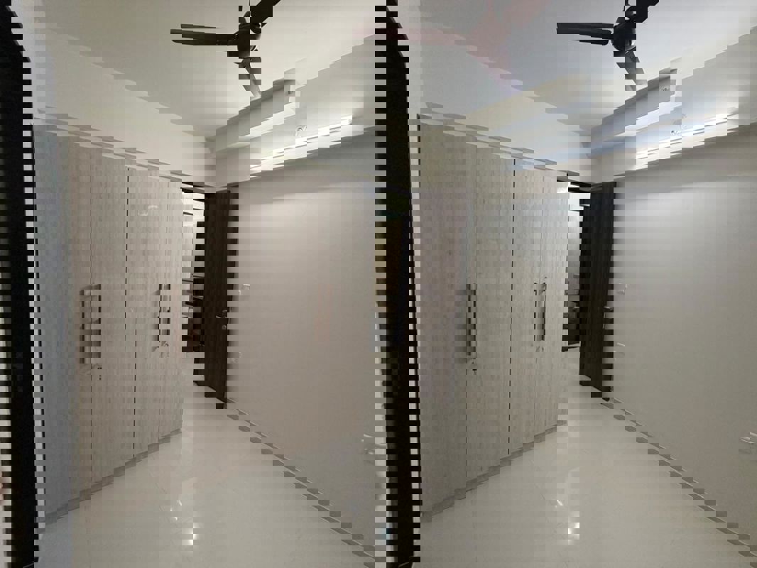 3 BHK + Extra Room 800 Sq.Ft. Apartment in Sheth Zuri