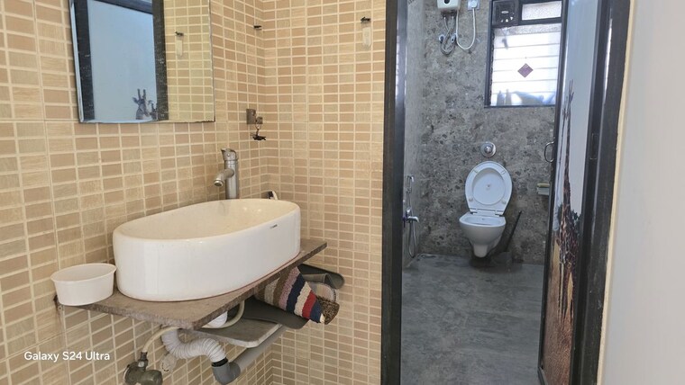 Bathroom, malad west 2 Bedroom 750 Sq.Ft. Apartment In Malad West Mumbai 9833285