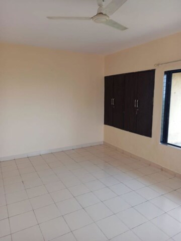 Room in 3 BHK Penthouse at Sagar Darshan Towers, Nerul – for Rent