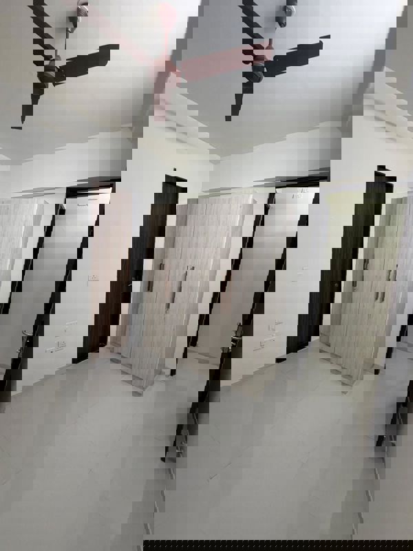 3 BHK + Extra Room 800 Sq.Ft. Apartment in Sheth Zuri