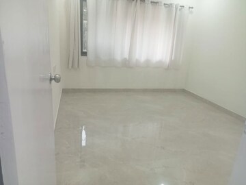 Room in 2 BHK Apartment at Arenja Tower, Kharghar – for Rent