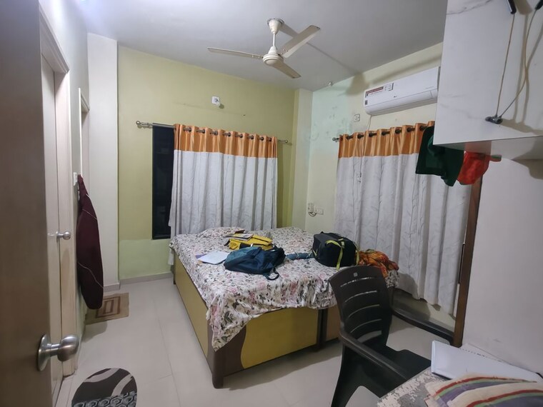 Room, jahangirpura 3 Bedroom 1515 Sq.Ft. Apartment In Jahangirpura Surat 9833292