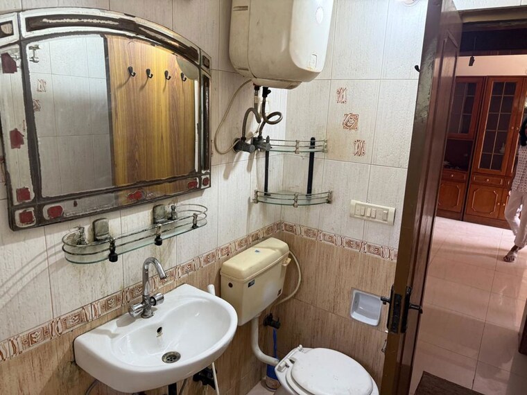 Master Bedroom, eldeco-ananda 3 Bedroom 1900 Sq.Ft. Builder Floor In Sector 48 Noida 9833305