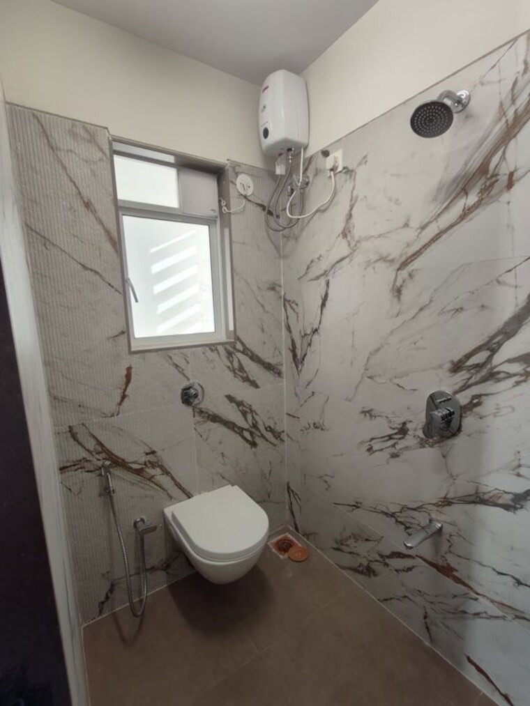 Bathroom, adityaraj-shivraj 1 Bedroom 419 Sq.Ft. Apartment In Vikhroli East Mumbai 9833307