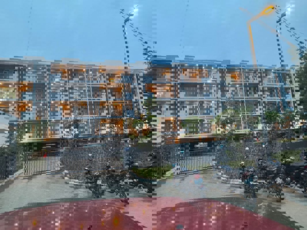 3.5 BHK Apartment For Sale in Sector 93