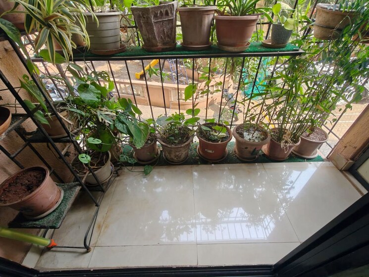 Balcony, raunak-unnathi-gardens 2 Bedroom 700 Sq.Ft. Apartment In Pokhran Road No One Thane 9833312