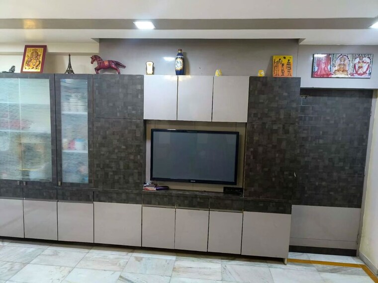 Kitchen, satellite 2 Bedroom 1350 Sq.Ft. Apartment In Satellite Ahmedabad 9833311