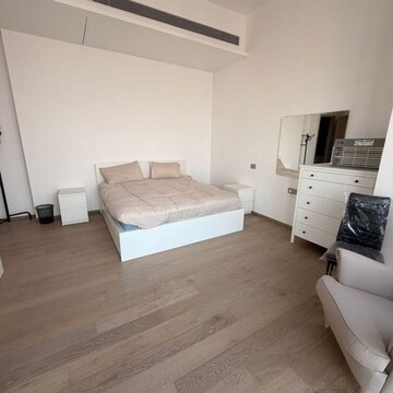 Team Area in 4 BHK Apartment at Rustomjee Crown, Gokhale Road – for Rent