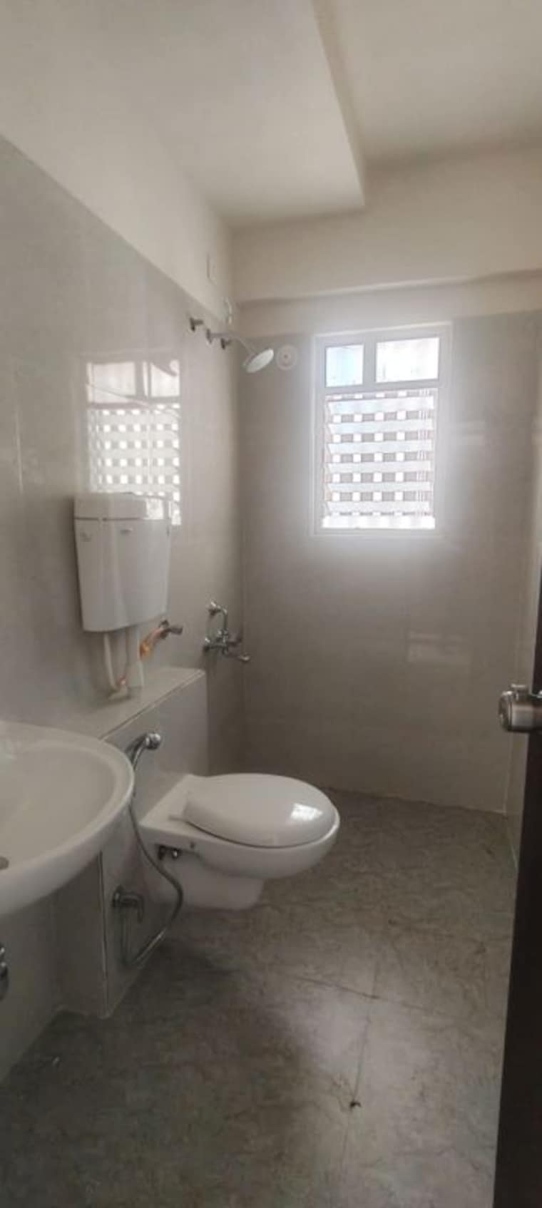 Bathroom, paranjape-gloria-grand 3 Bedroom 1550 Sq.Ft. Apartment In Bavdhan Pune 9833361