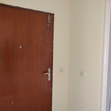 Furnished Amenities in 3 BHK Apartment at Vatika Gurgaon 21, Sector 83 – for Rent