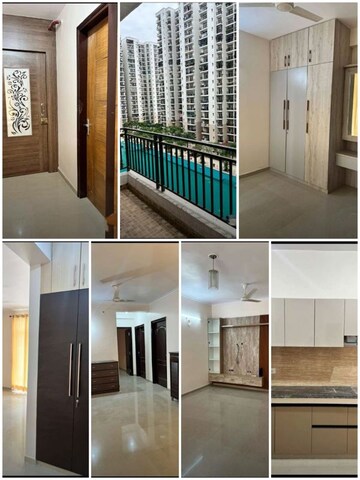 Kitchen in 3 BHK Apartment at Omaxe R2, Gomti Nagar – for Rent