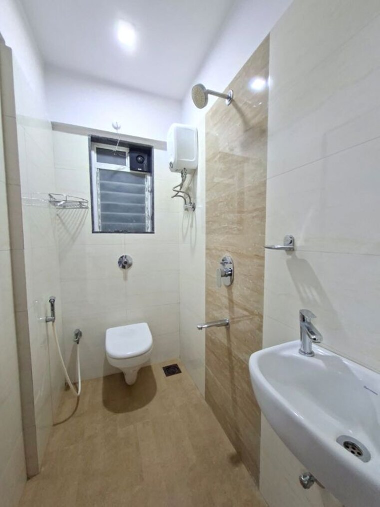 Master Bedroom, ic colony 1 Bedroom 550 Sq.Ft. Apartment In Ic Colony Mumbai 9833385