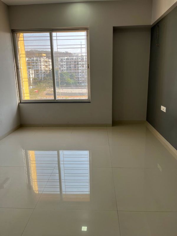 2 BHK + Extra Room Apartment For Rent in The Hillside Kanchajunga Kailash