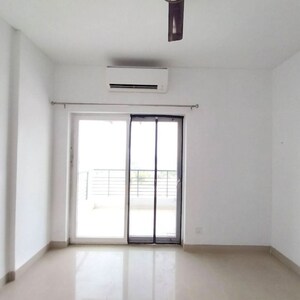 Room in 2 BHK Apartment at Spaze Privy AT4, Sector 84 – for Rent