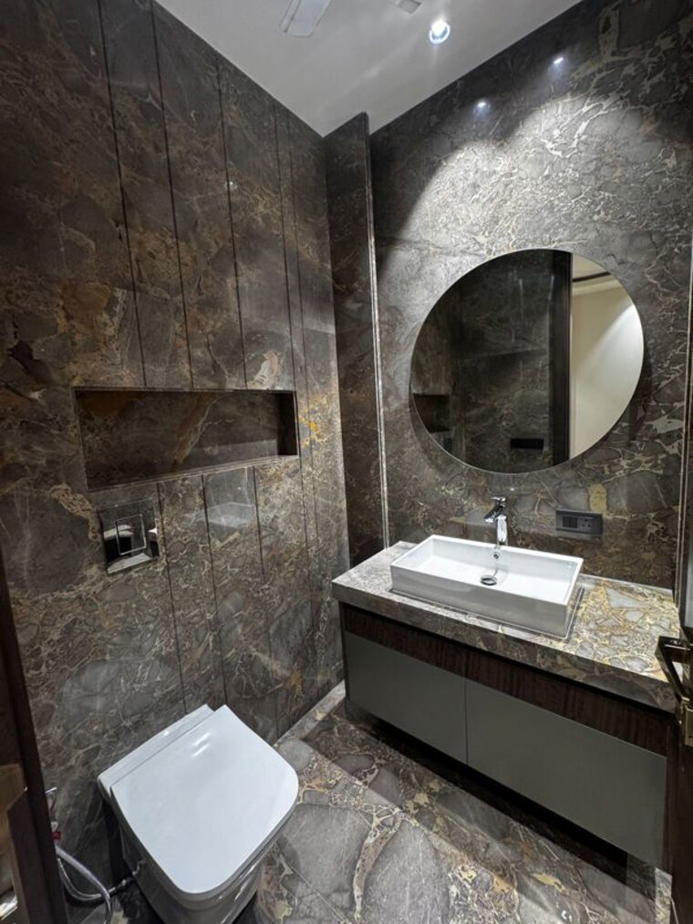 Bathroom, greater kailash ii 4 Bedroom 2700 Sq.Ft. Builder Floor In Greater Kailash ii Delhi 9833401