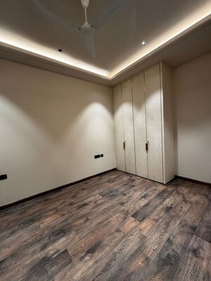 Room in 4 BHK Builder Floor at Greater Kailash ii – for Sale