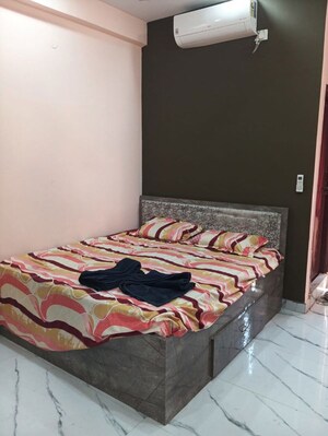 Bedroom in 3 BHK Apartment at Banjara Hills – for Rent